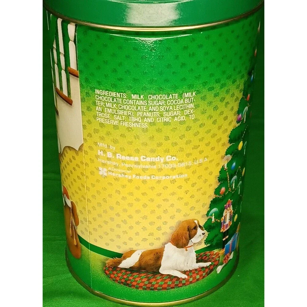 Vintage 1993 Reese's Holiday Classics Series Canister #6 Santa Claus Tin Hershey